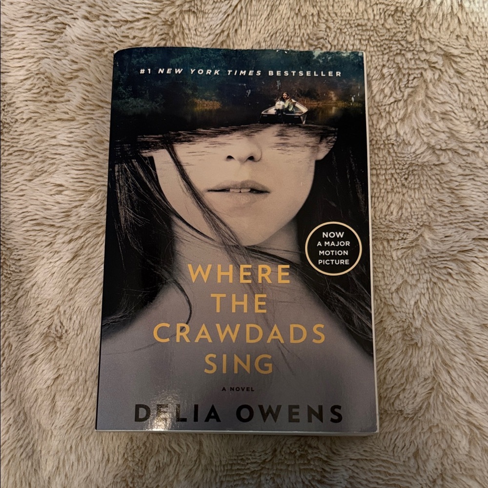 Where the Crawdads Sing by - Black and White Cover